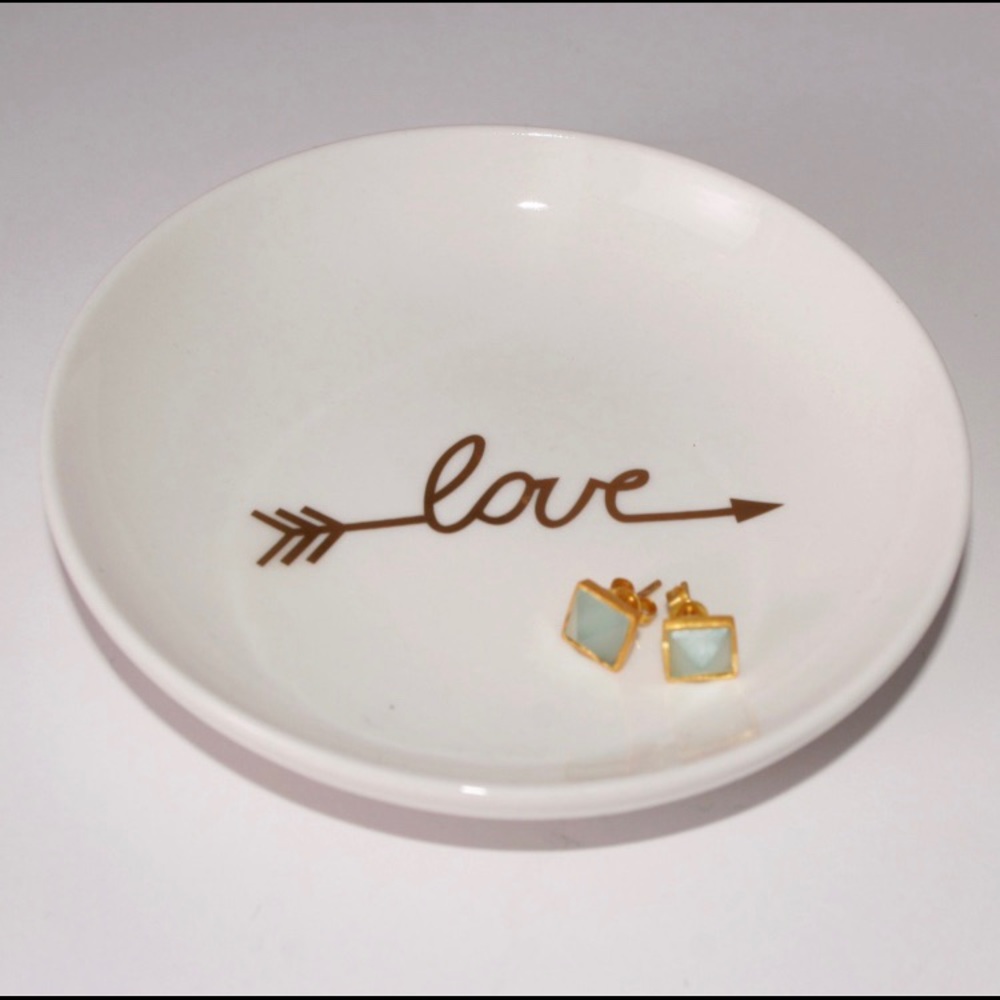 Kevia Style Love 💕 Jewelry Dish